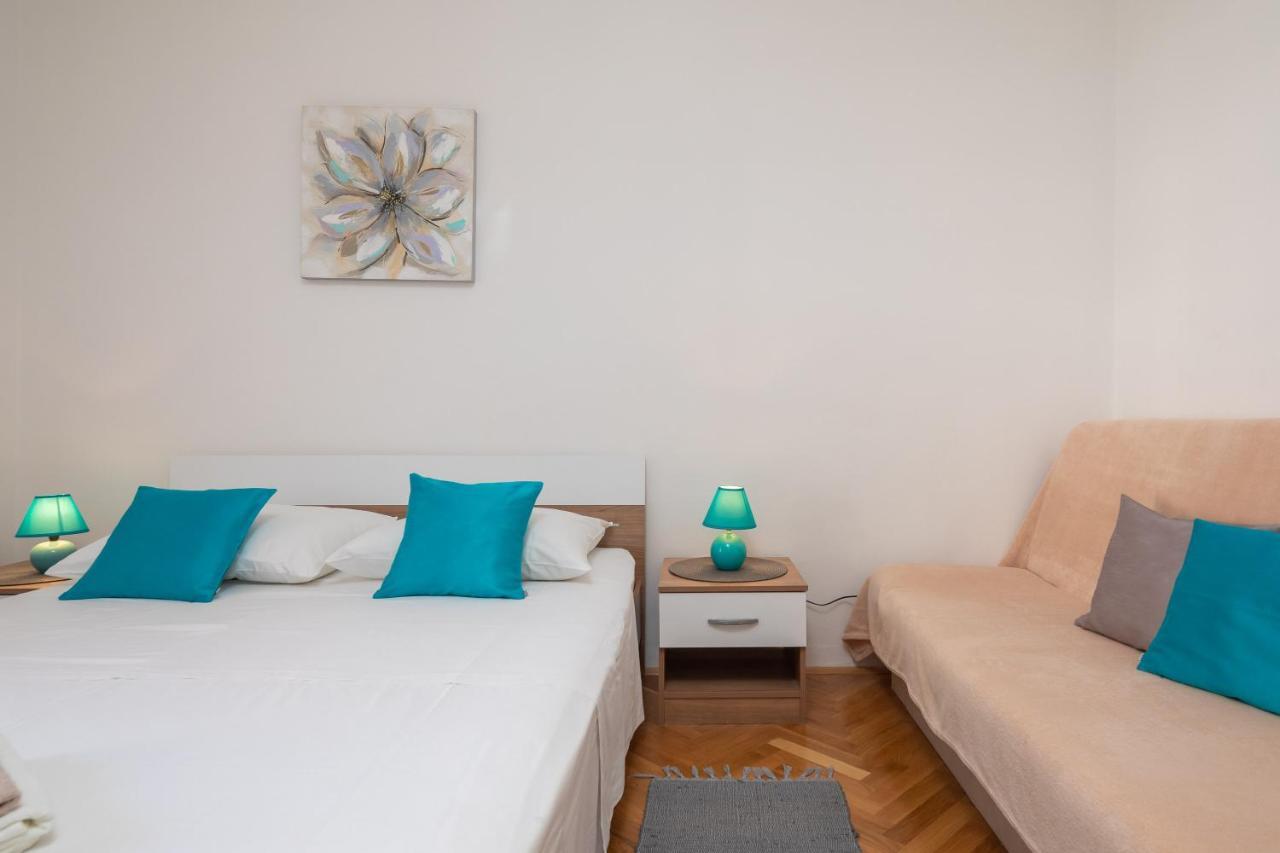 Apartment Beba Dugi Rat Buitenkant foto